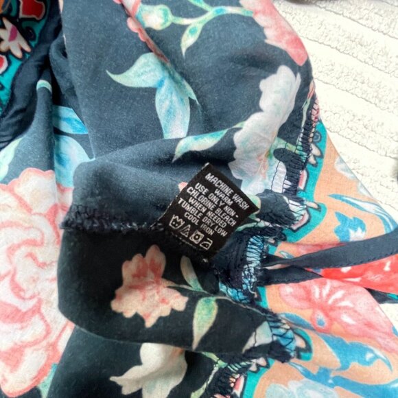 Tolani Collection Womens Medium V-Neck Floral Print Long Sleeve Woven Top Blouse - Picture 5 of 9